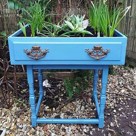 Frenchic Al Fresco Paint Ol' Blue Eyes