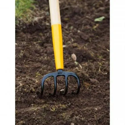 True Temper 4 Prong Cultivator Long Wooden Handle