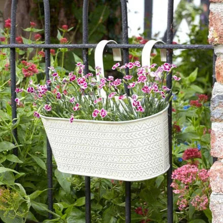 Fence and Hanging Planter 12in - Aztec (Ivory)