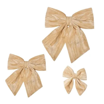 Velvet Bow Champagne 44cm