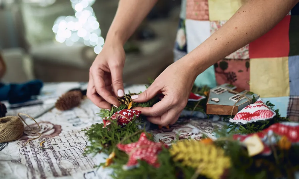 Creating your own Christmas Wreath